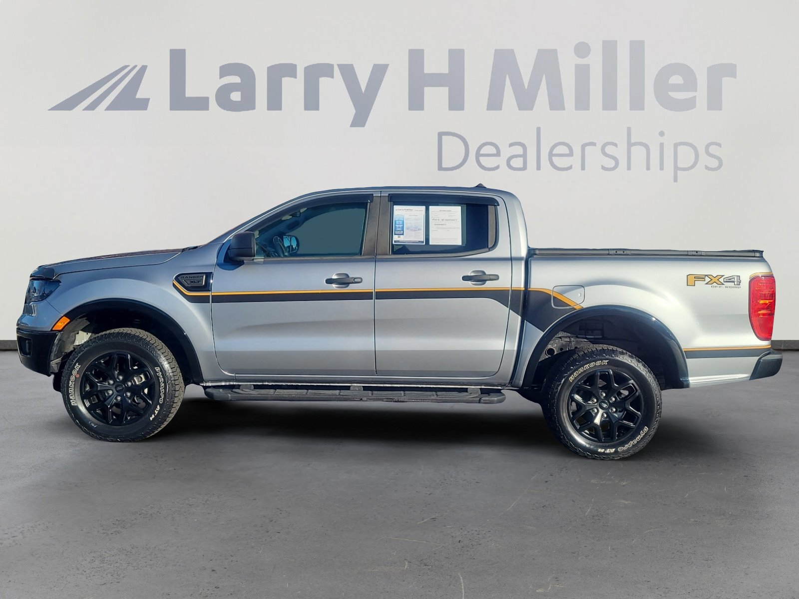 Certified 2022 Ford Ranger XLT w/ Equipment Group 302A High image 2