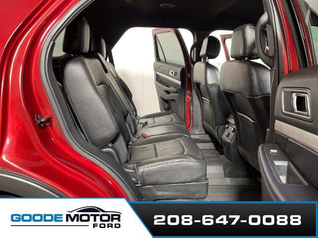 Certified 2017 Ford Explorer XLT w/ Equipment Group 202A image 22