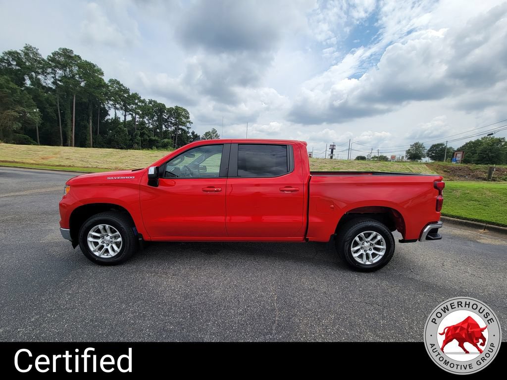Used 2023 Chevrolet Silverado 1500 LT AWD/4WD image 3