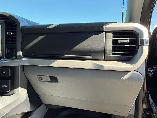 Certified 2022 Ford F150 XLT w/ Equipment Group 302A High image 30