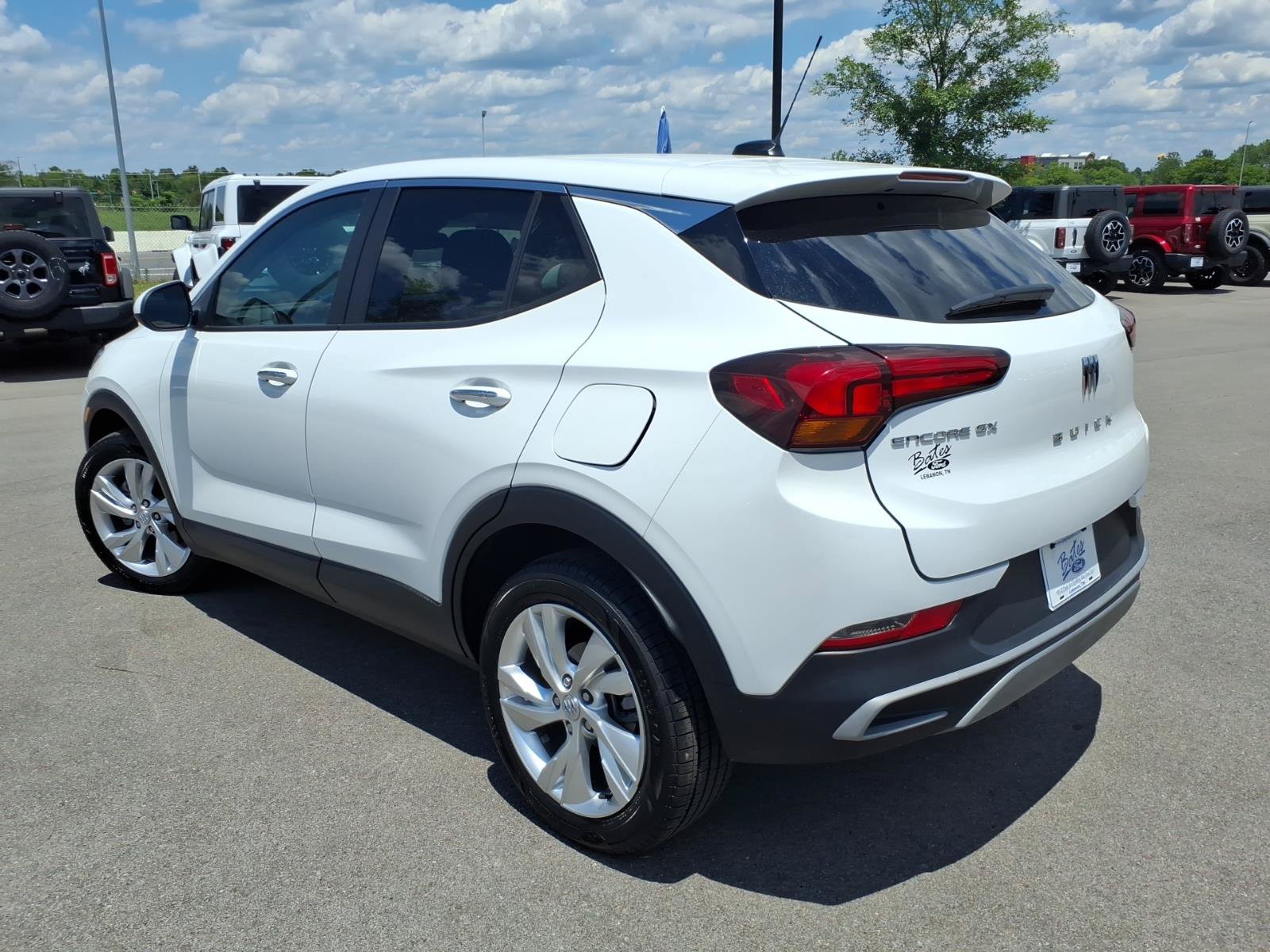 Used 2024 Buick Encore GX Preferred FWD image 5
