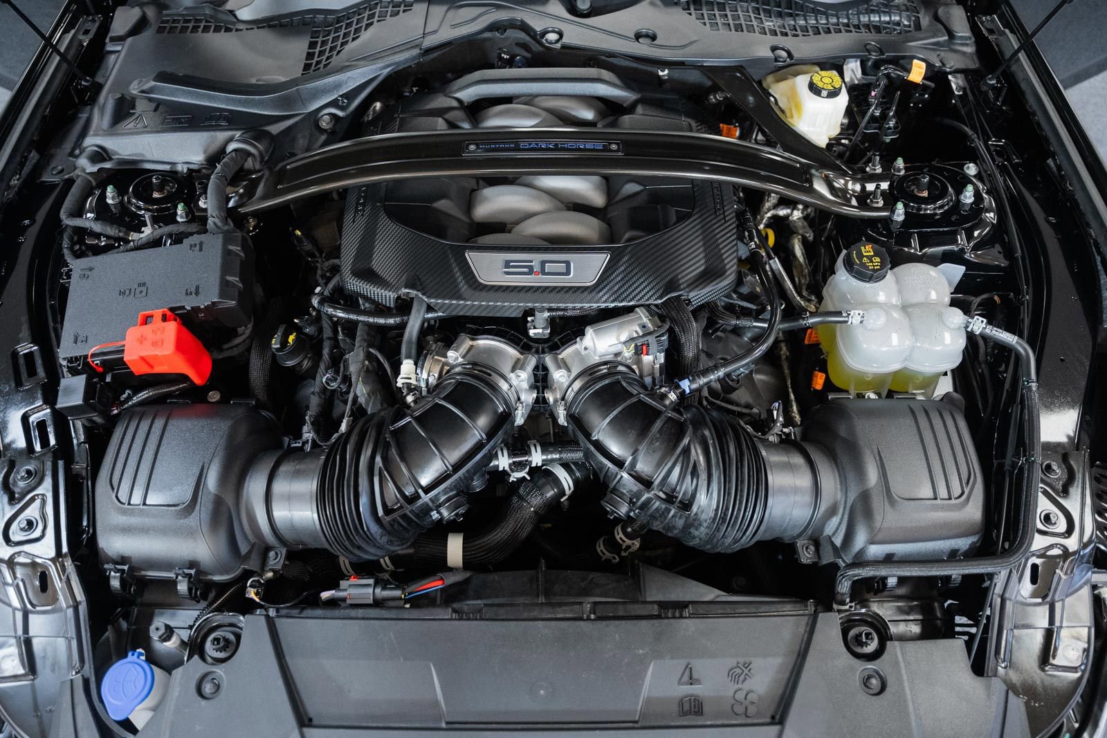 Certified 2025 Ford Mustang Dark Horse RWD image 26