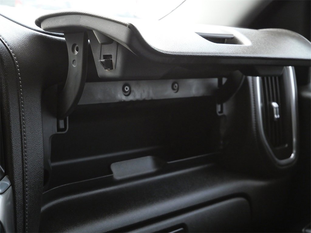 Used 2019 Chevrolet Silverado 1500 LT w/ All-Star Edition image 27