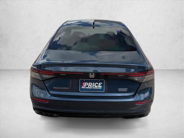 Used 2023 Honda Accord Touring image 6