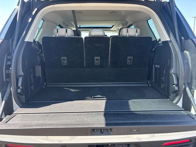 Certified 2025 Ford Expedition Active image 12