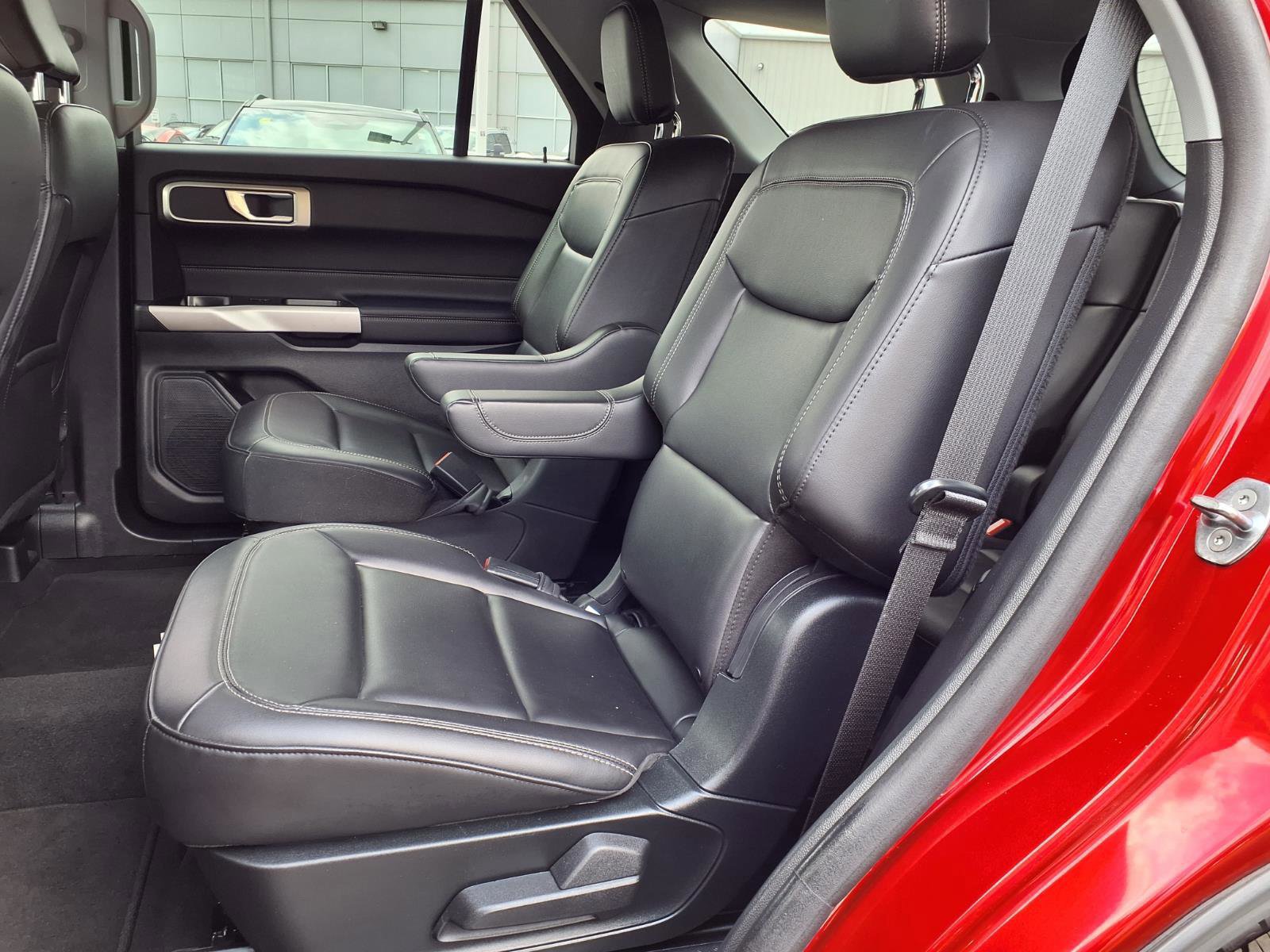 Certified 2023 Ford Explorer XLT w/ Equipment Group 202A image 11