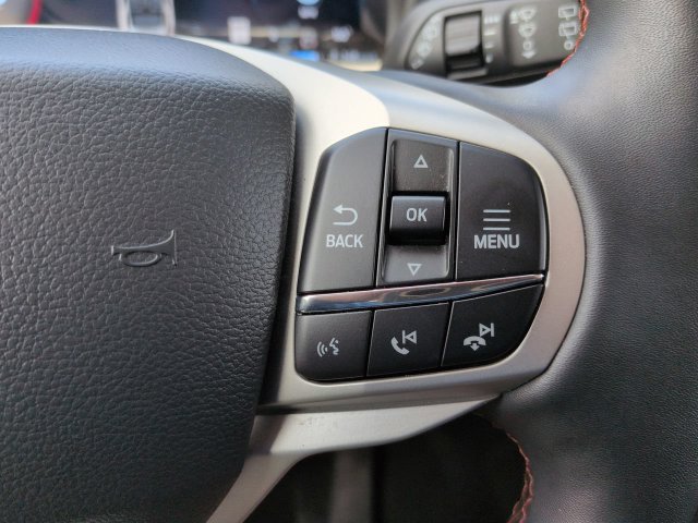 Certified 2026 Ford Explorer Active w/ Active Comfort Package RWD image 29