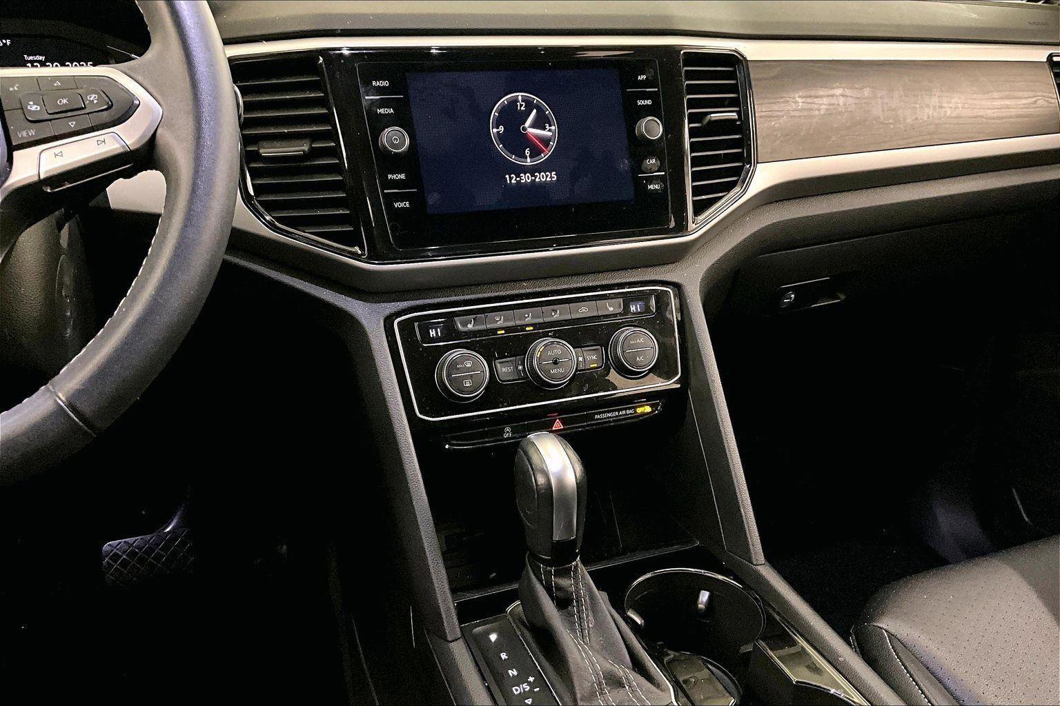 Used 2023 Volkswagen Atlas SE image 8