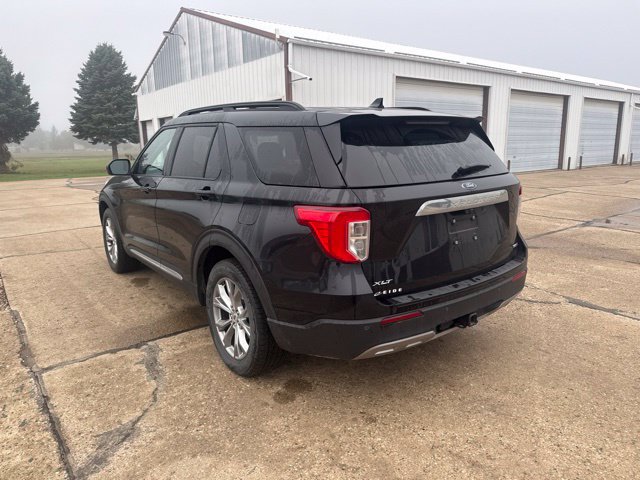 Certified 2020 Ford Explorer XLT w/ Equipment Group 202A AWD/4WD image 10