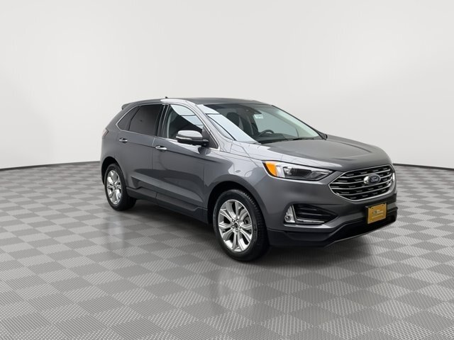 Certified 2024 Ford Edge Titanium AWD/4WD image 35