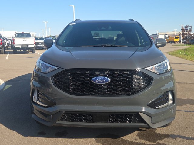 Certified 2021 Ford Edge ST-Line FWD image 3