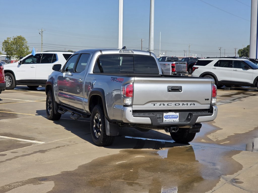 Used 2023 Toyota Tacoma TRD Off-Road w/ Technology Package AWD/4WD image 5