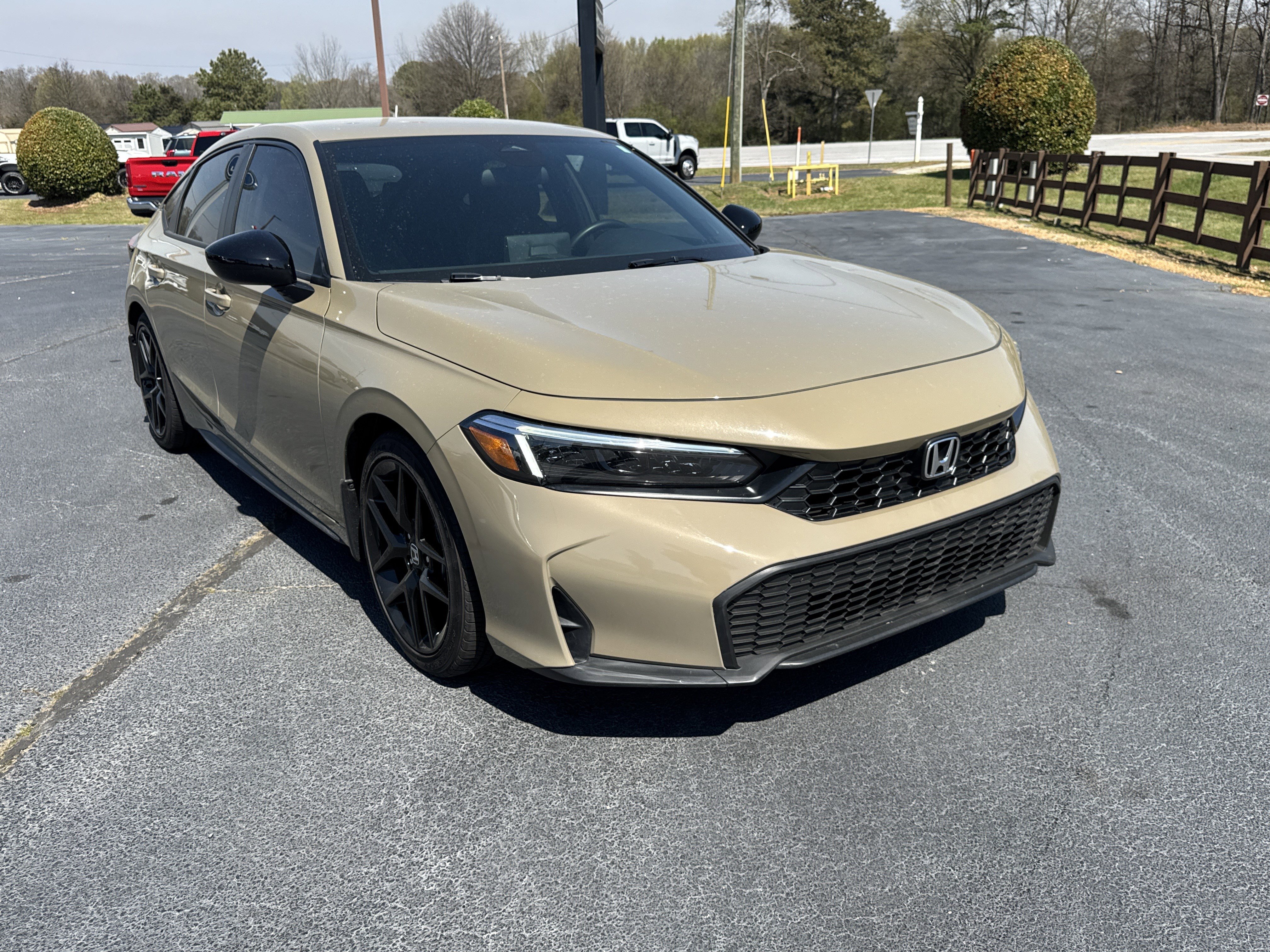 Used 2025 Honda Civic Sport image 4