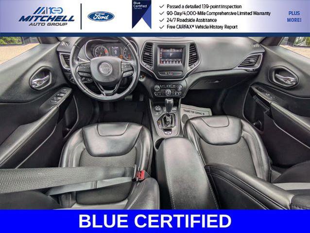 Used 2019 Jeep Cherokee Latitude Plus AWD/4WD image 29