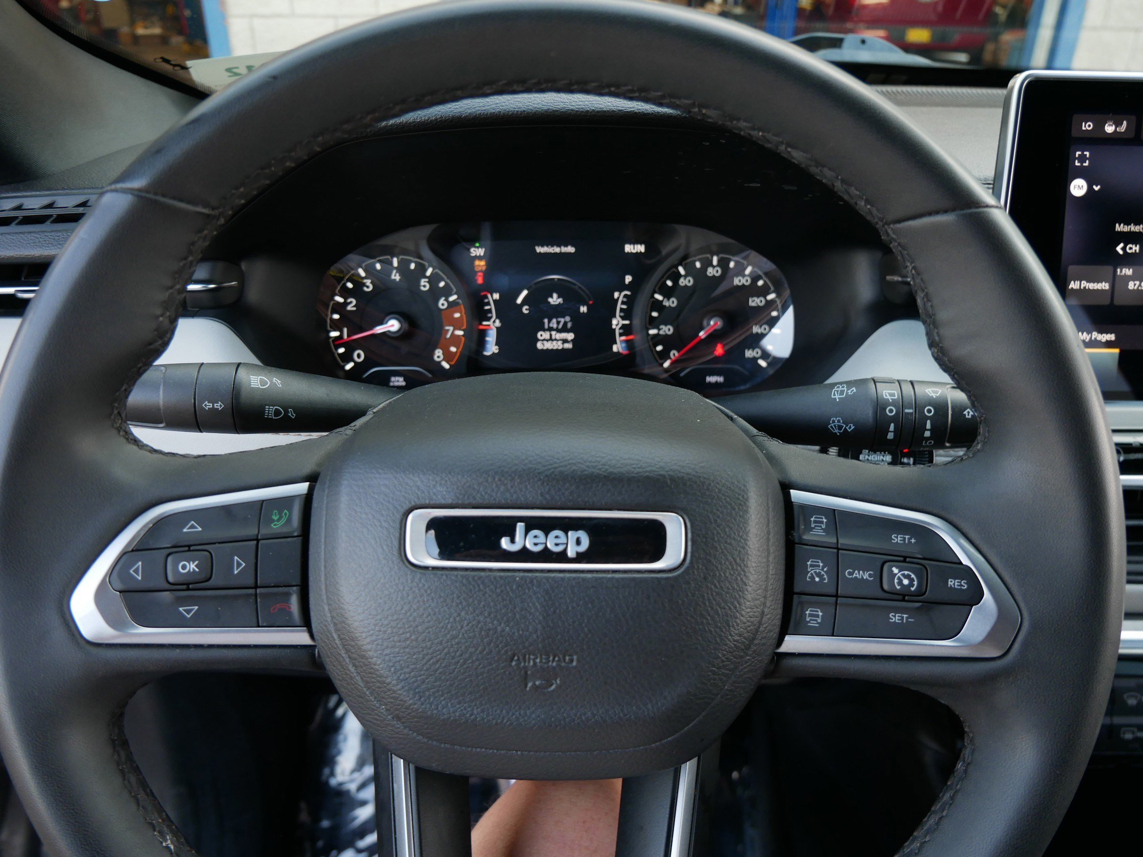 Used 2023 Jeep Compass Limited image 25