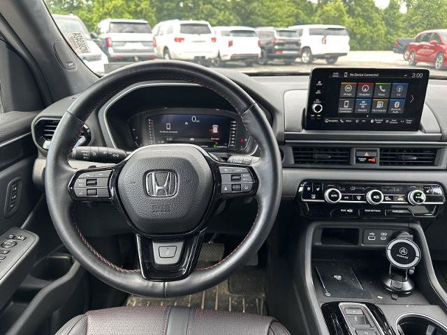 Used 2025 Honda Pilot Black Edition image 25