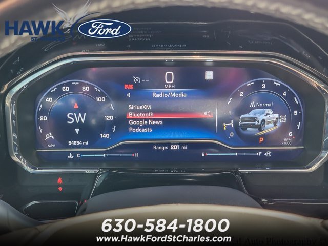 Used 2022 Chevrolet Silverado 1500 LT Trail Boss w/ LT Trail Boss Premium Package AWD/4WD image 11