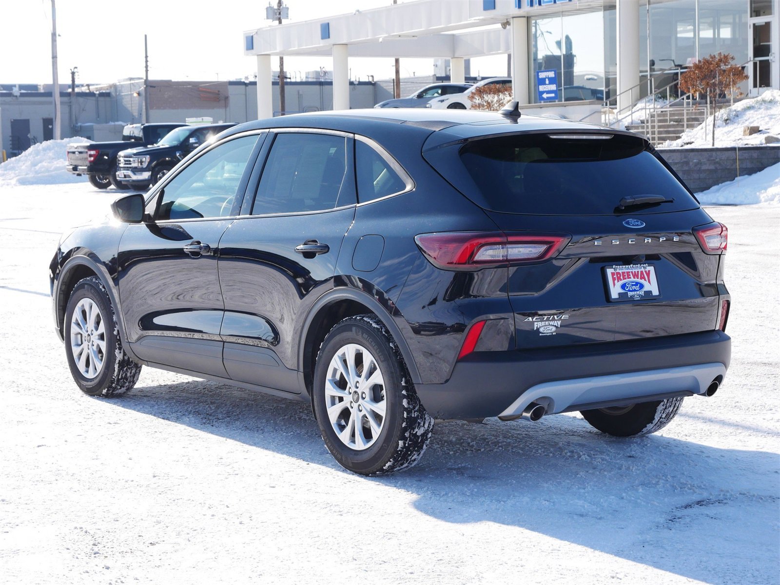 Certified 2025 Ford Escape Active image 3