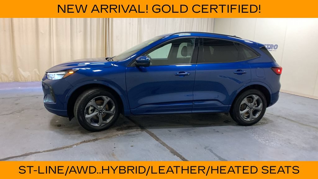 Certified 2023 Ford Escape ST-Line Select w/ Tech Pack #2 AWD/4WD image 6