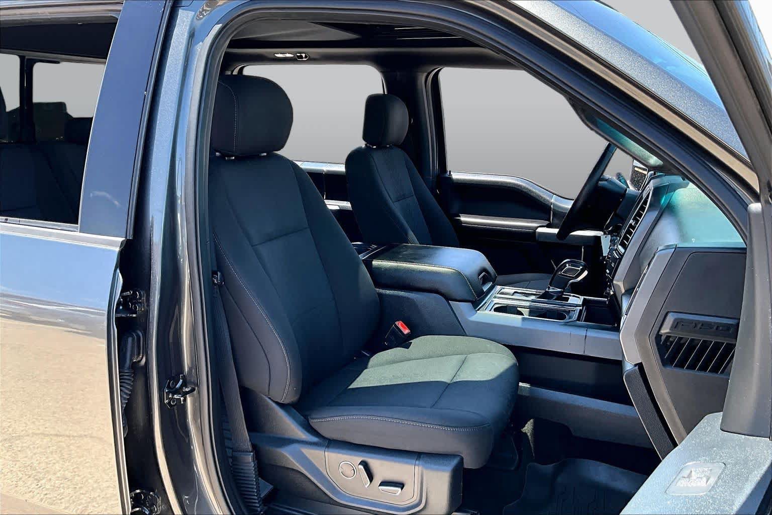 Certified 2018 Ford F150 XLT w/ Equipment Group 302A Luxury AWD/4WD image 9