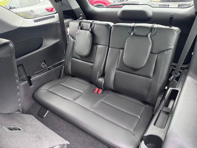 Certified 2022 Ford Explorer XLT w/ Equipment Group 202A RWD image 21