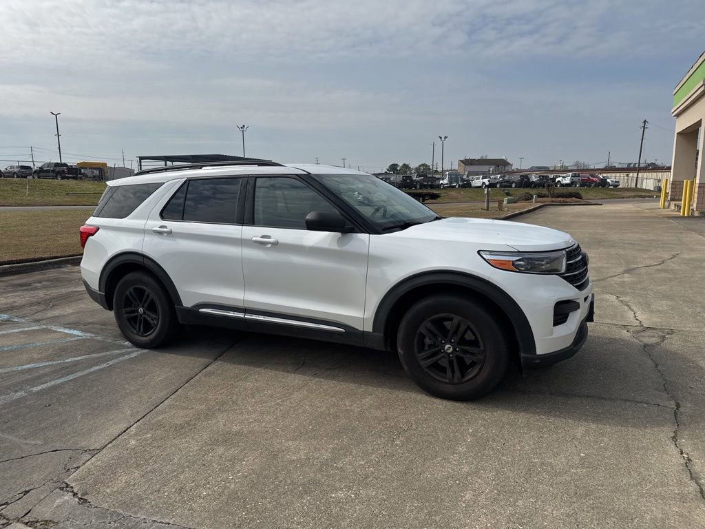 Certified 2020 Ford Explorer XLT image 12