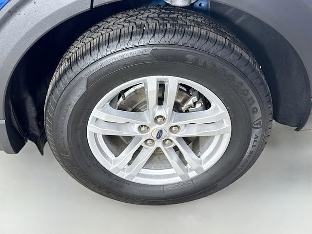 Certified 2022 Ford Explorer XLT w/ Equipment Group 202A image 32