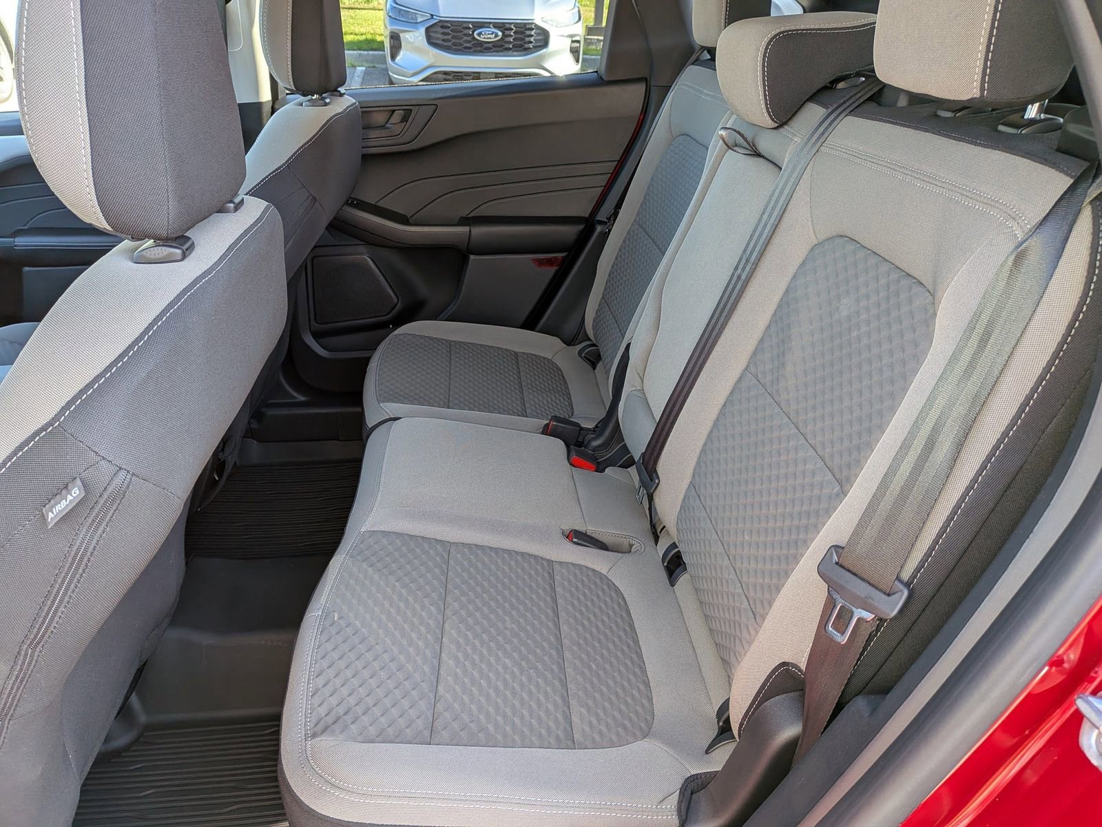 Certified 2022 Ford Escape SE w/ SE Sport Appearance Package image 8