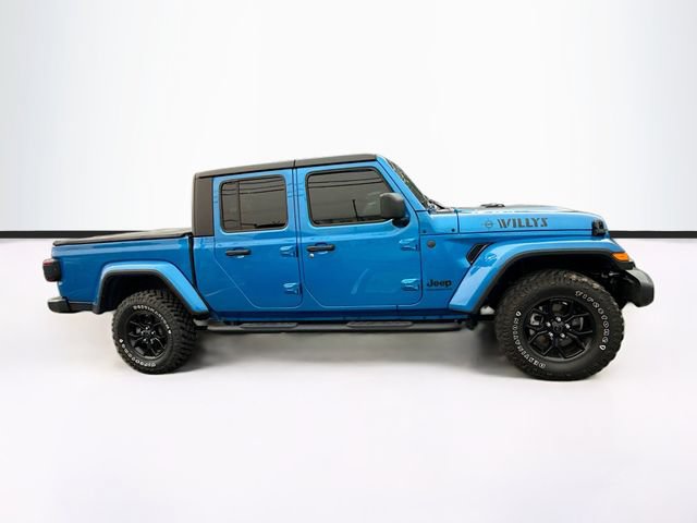 Used 2024 Jeep Gladiator Sport AWD/4WD image 12