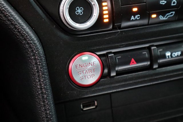 Certified 2021 Ford Mustang Coupe image 6