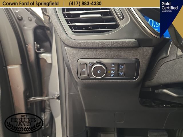 Certified 2024 Ford Escape Platinum AWD/4WD image 32