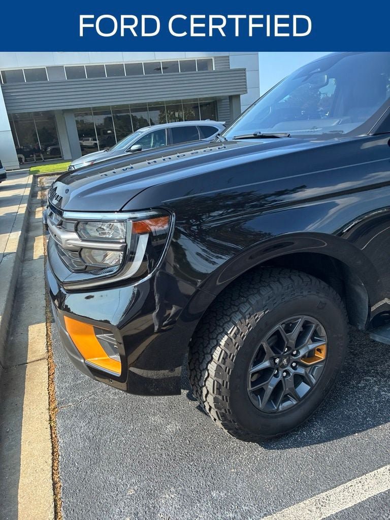 Certified 2025 Ford Expedition Tremor AWD/4WD image 3