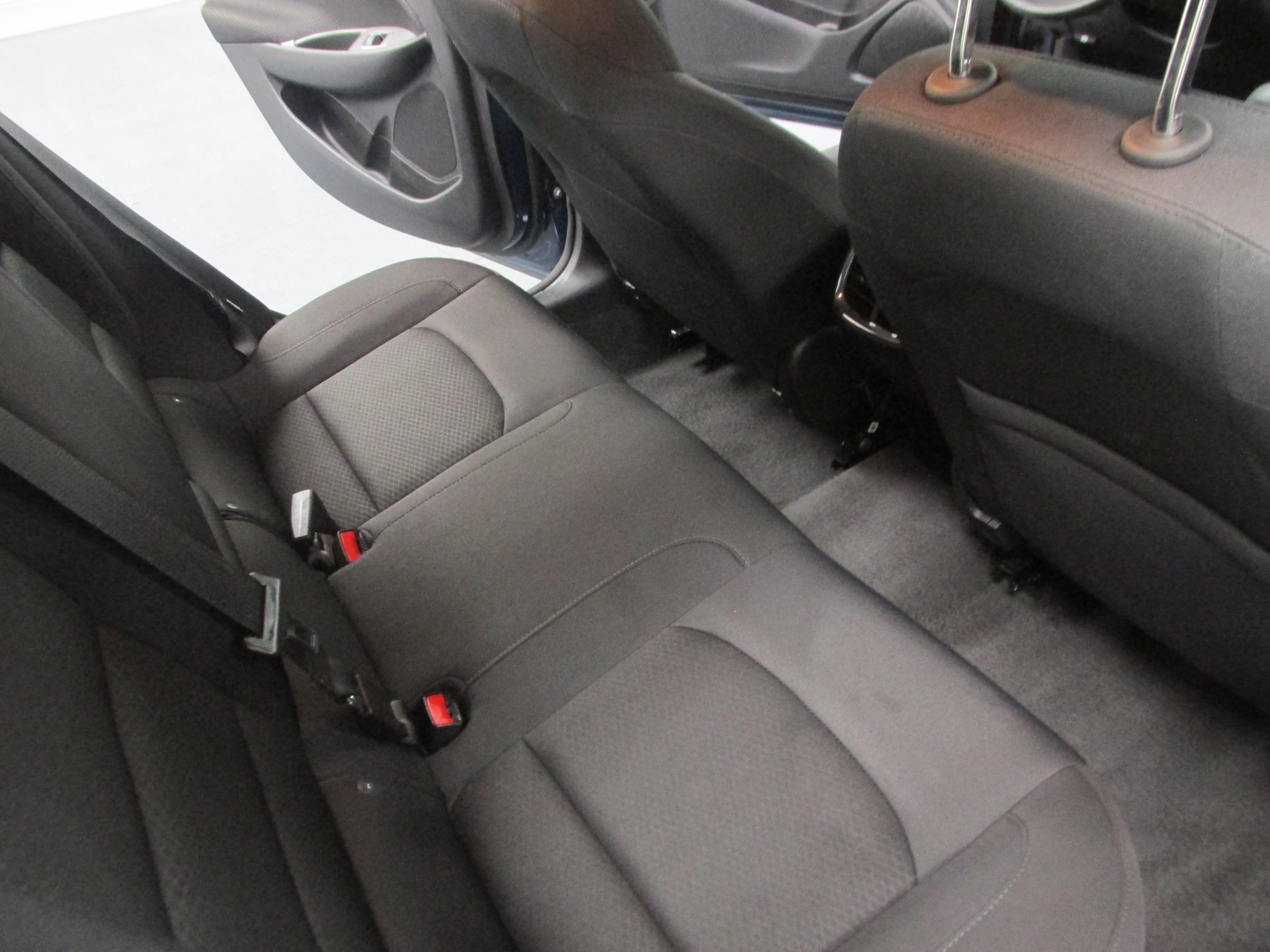 Used 2025 Chevrolet Malibu LT FWD image 24