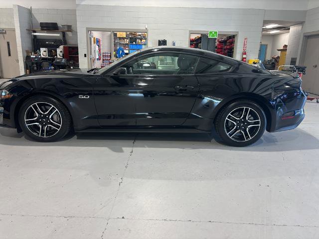 Certified 2019 Ford Mustang GT Premium image 2