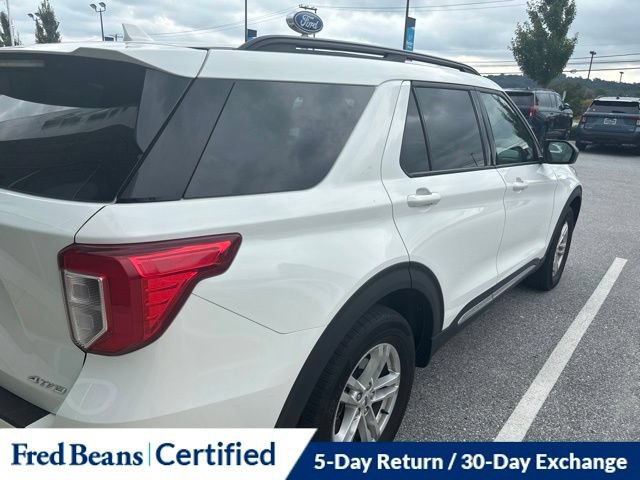 Certified 2023 Ford Explorer XLT w/ Equipment Group 202A AWD/4WD image 4