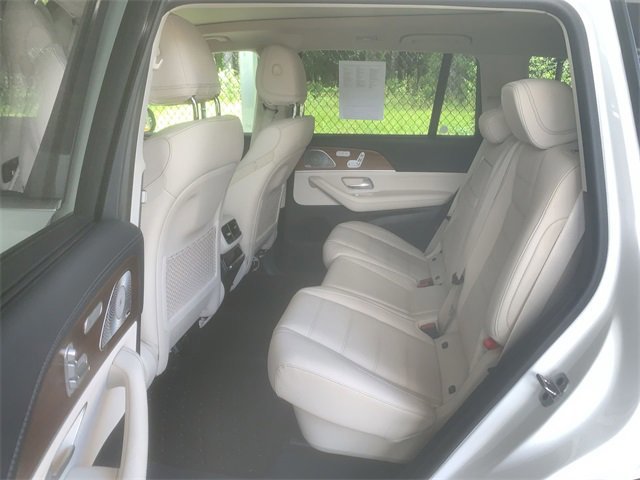 Used 2022 Mercedes-Benz GLS 450 4MATIC image 24