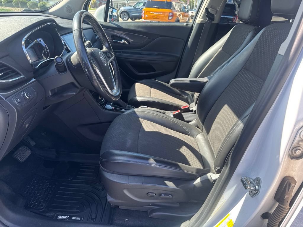 Used 2020 Buick Encore Preferred FWD image 10