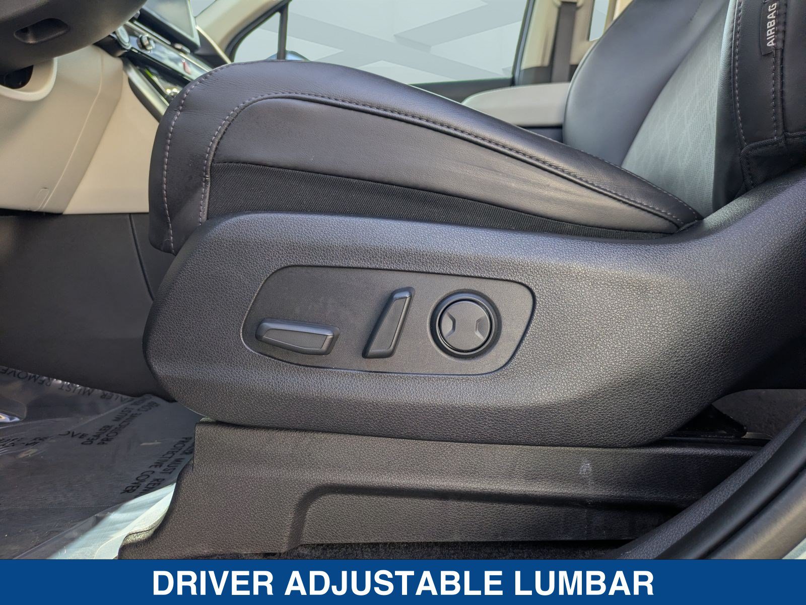Used 2024 Kia Carnival EX FWD image 28