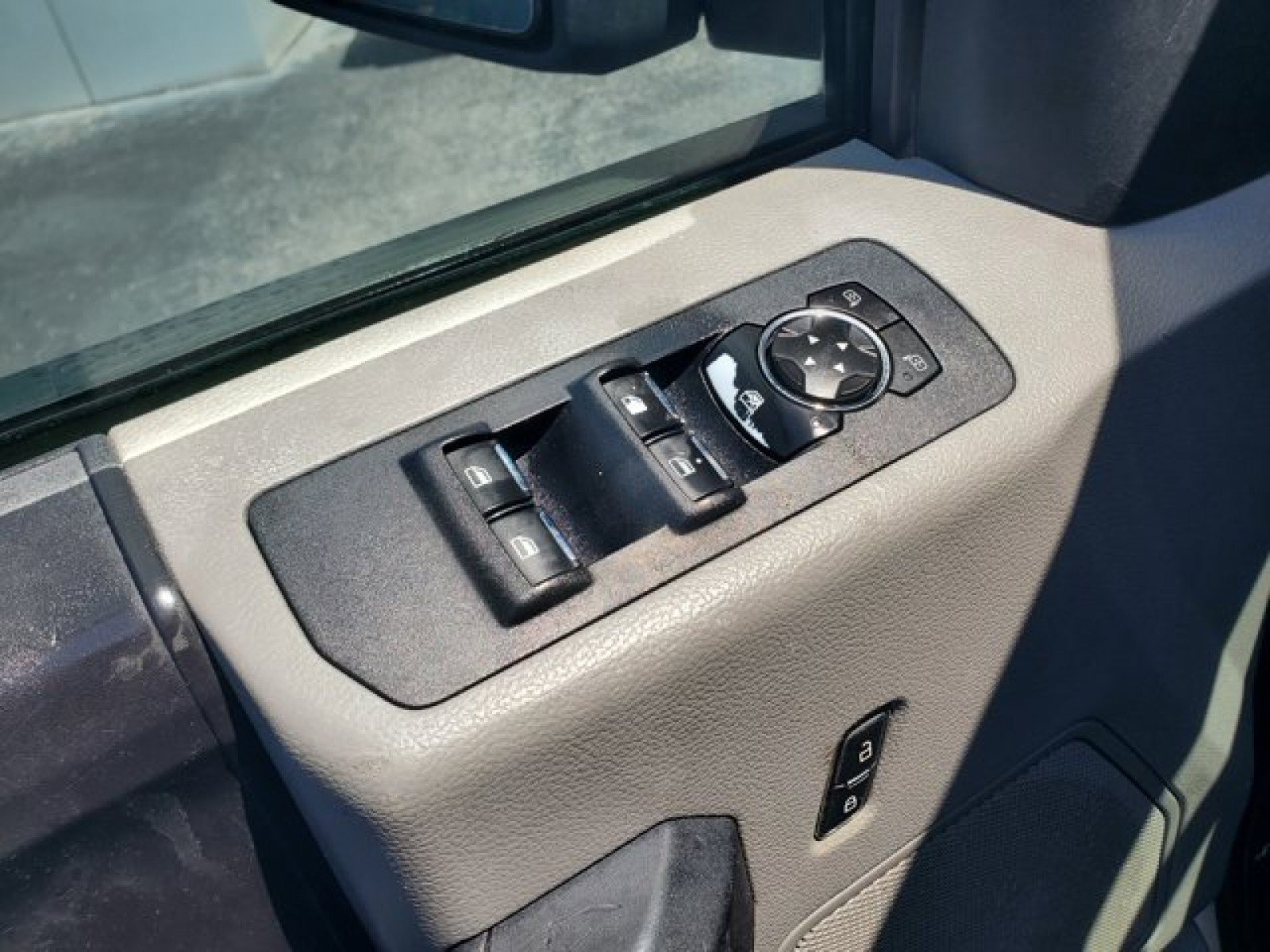 Certified 2018 Ford F150 XL w/ Equipment Group 101A Mid AWD/4WD image 13