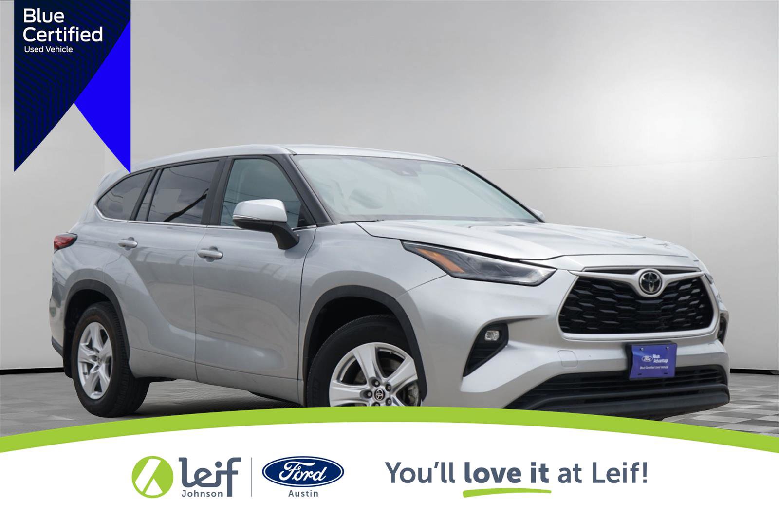 Used 2023 Toyota Highlander LE AWD/4WD image 1