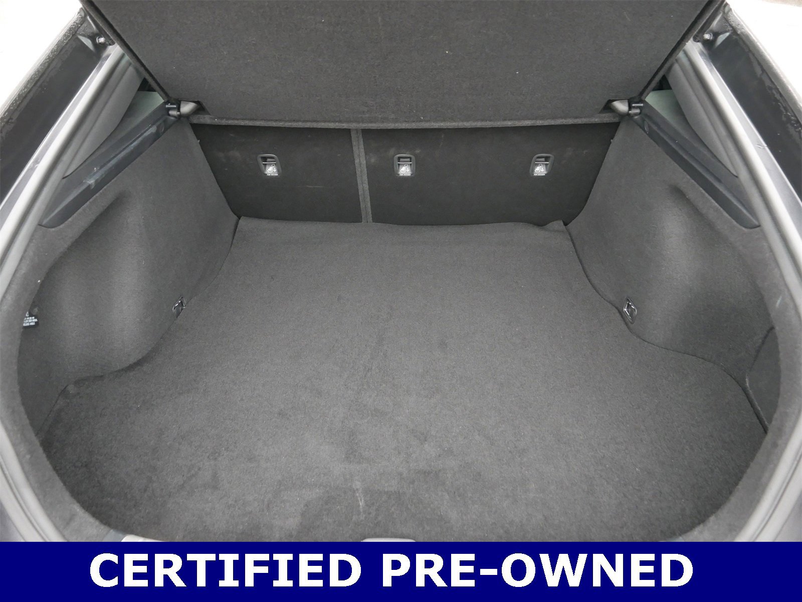 Used 2023 Kia Stinger GT-Line w/ Sun & Sound Package image 11