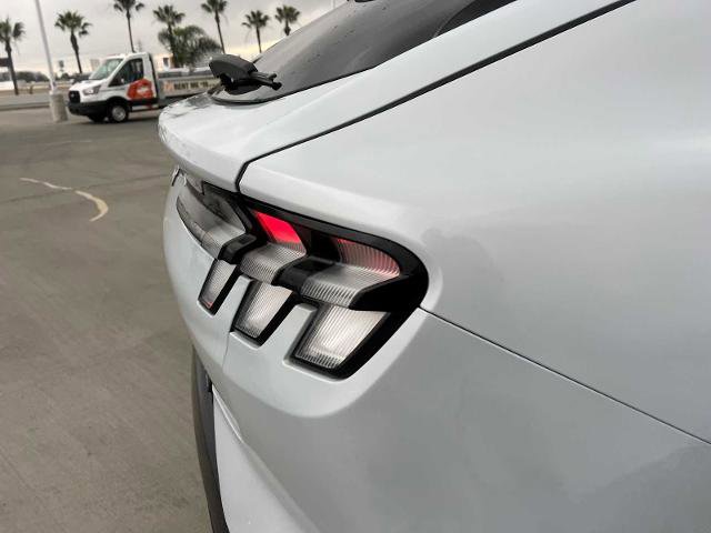 Certified 2022 Ford Mustang Mach-E GT image 9