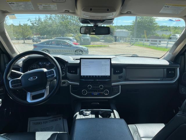 Certified 2024 Ford Expedition XLT RWD image 14