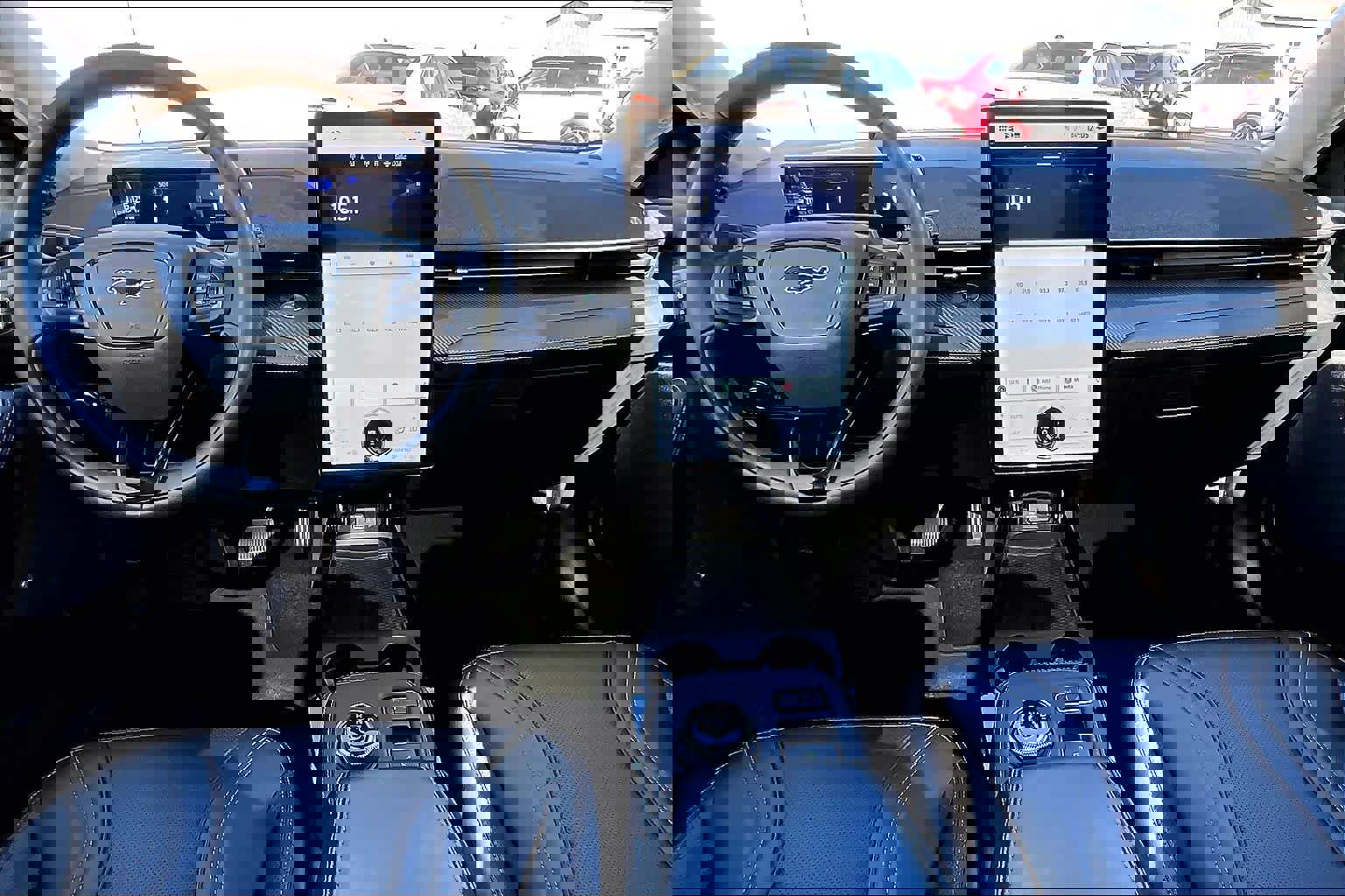 Certified 2022 Ford Mustang Mach-E Premium image 15