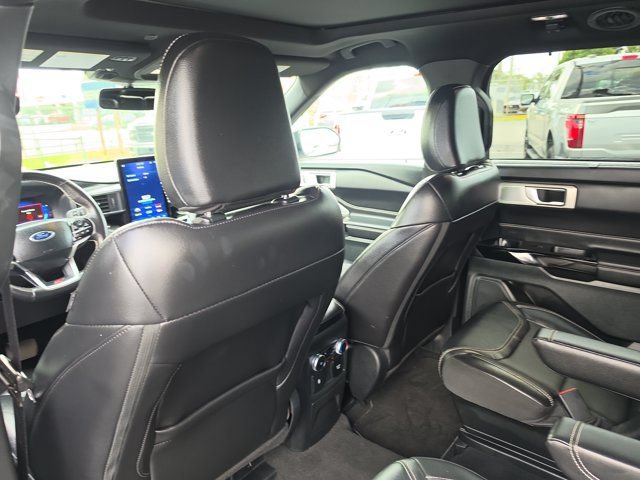 Certified 2023 Ford Explorer ST w/ Equipment Group 401A AWD/4WD image 17
