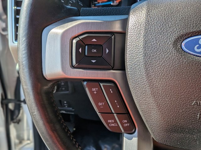 Certified 2021 Ford F250 Platinum w/ FX4 Off-Road Package image 17