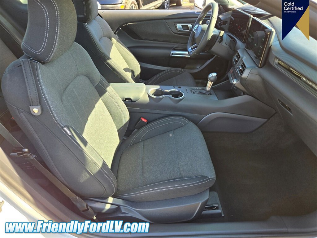 Certified 2025 Ford Mustang Coupe image 14