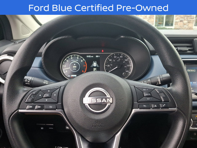 Used 2025 Nissan Versa SV FWD image 18