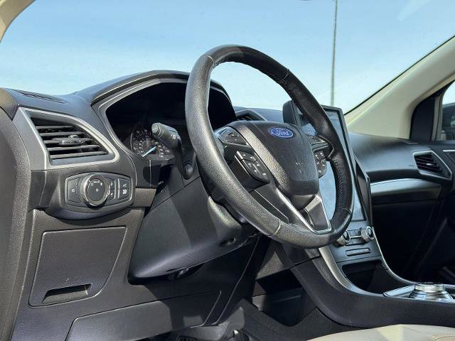 Certified 2022 Ford Edge SEL w/ Convenience Package AWD/4WD image 12