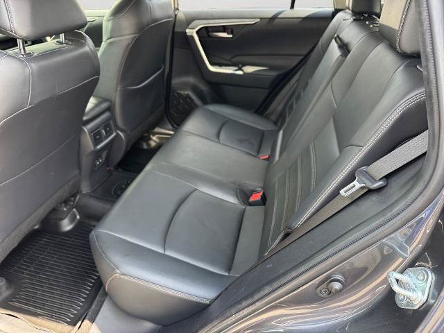 Used 2019 Toyota RAV4 XLE Premium w/ Cold Weather Package AWD/4WD image 11
